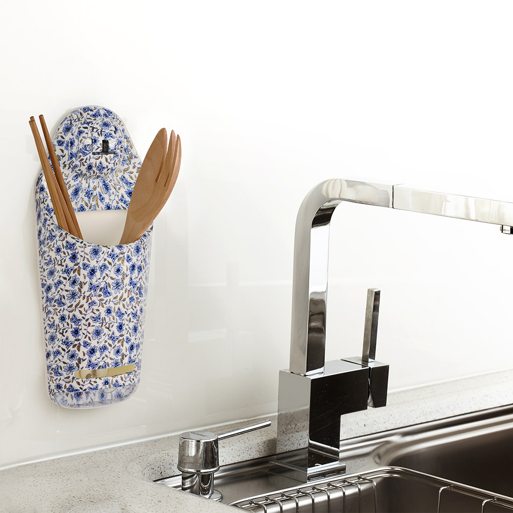 Tableware holder